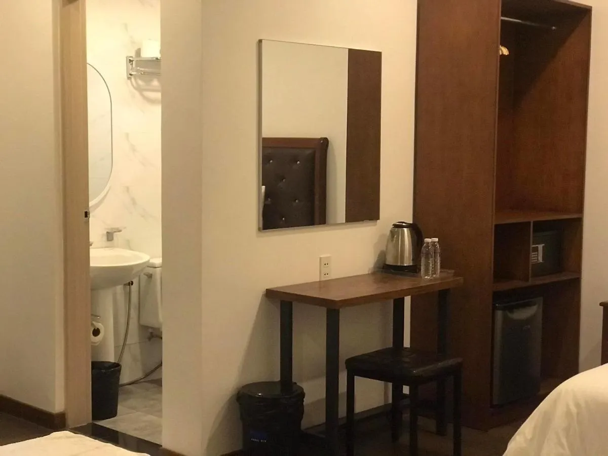 Balibago Hotel Angeles 2*,  Philippines